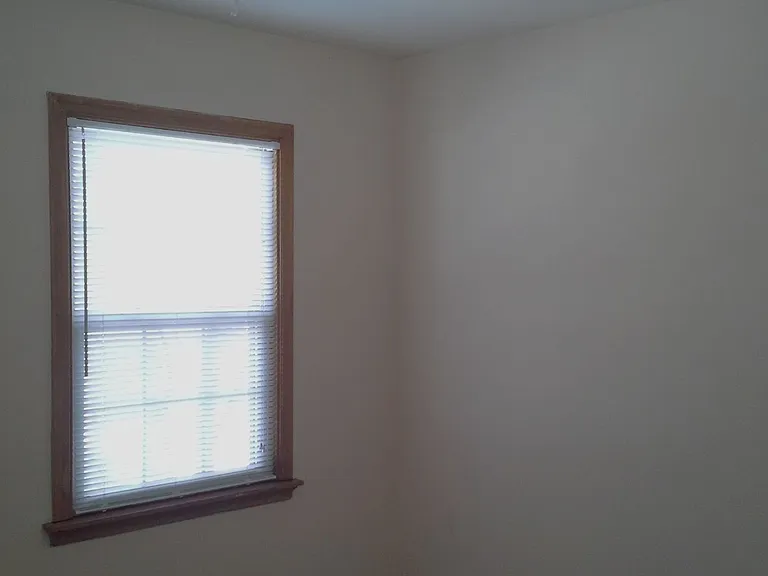 7608 Eagle St — Photo 17