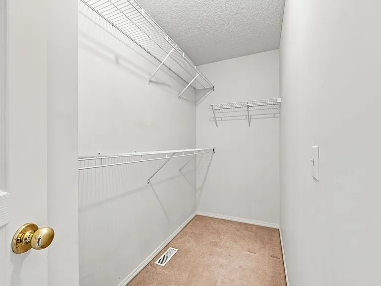 110 Sienna Park Ter SW — Photo 15