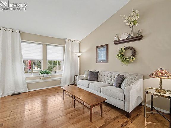 5th image of 2705 Tartan Ln