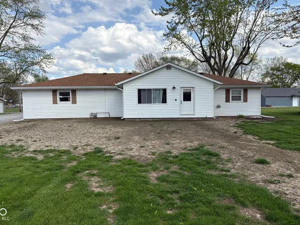 829 Washington Ave, Cicero, IN 46034