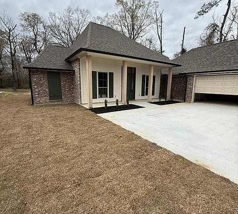 3rd image of 22779 Plank Rd