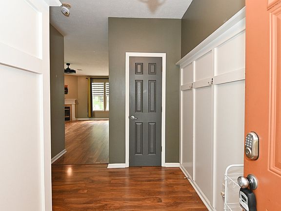 4th image of 8405 Swift Ct
