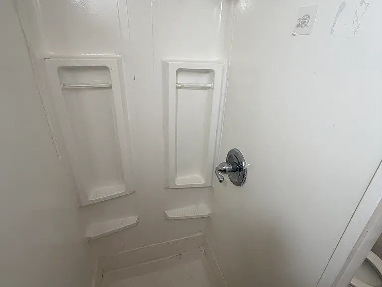 20 Pleasant St #A — Photo 9