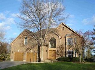 1505 Hunters Pointe Dr, Richmond, IN 47374