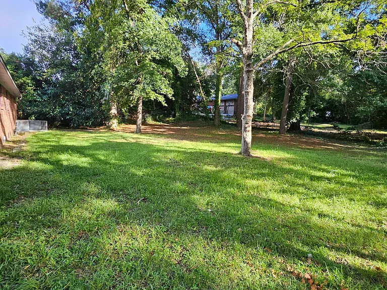 2329 Regan Ave — Photo 9