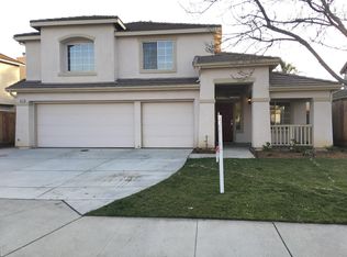 842 Buckhorn Dr, Salinas, CA 93905
