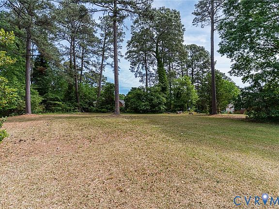 3rd image of 0 Sunset Ln