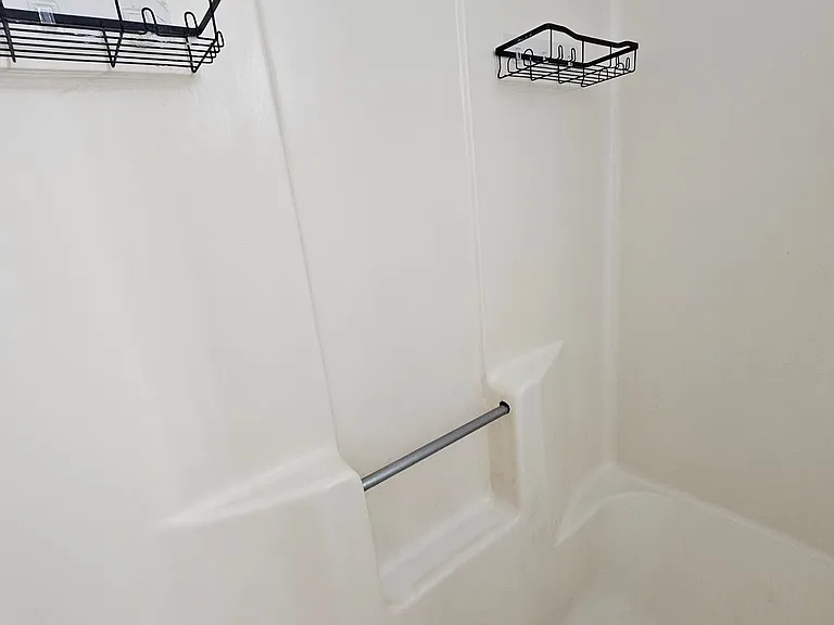 544 E Windsor Dr — Photo 21
