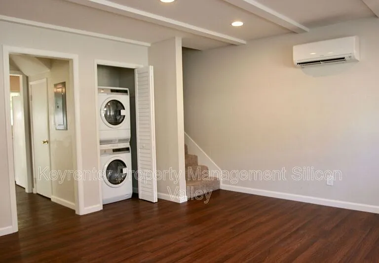 2434 Rock St #16 — Photo 2
