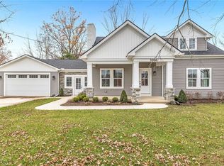 3006 Abbe Rd, Sheffield Village, OH 44054