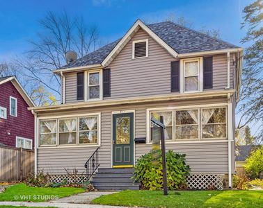 411 Washington St, Barrington, IL, 60010