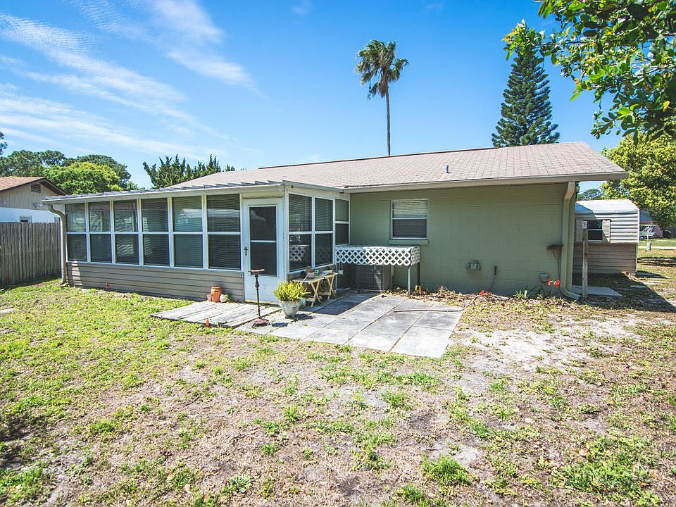 1st image of 312 Poinciana Ave