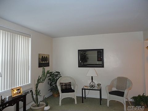 4th image of 2621 Union St APT 3H