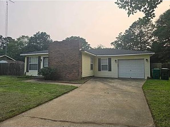 137 Elaine Dr
