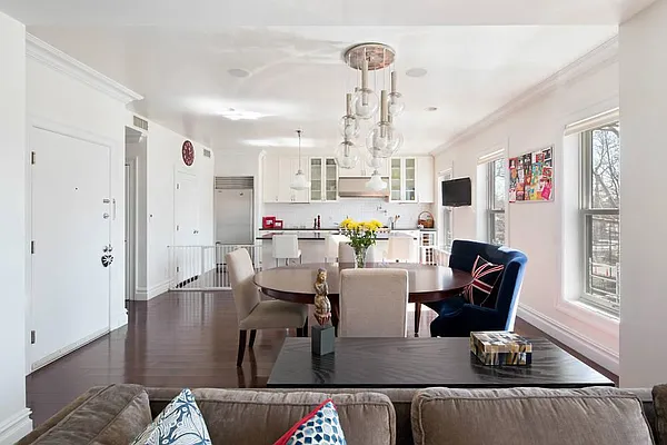 Sold by Town Residential | media 2