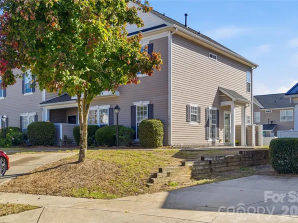 14722 Lions Pride Ct, Charlotte, NC 28273