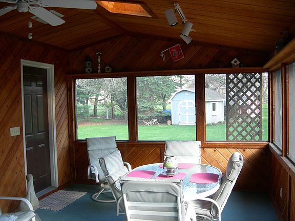 Screened Porch