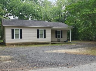 123 Circle Dr, East Dublin, GA 31027