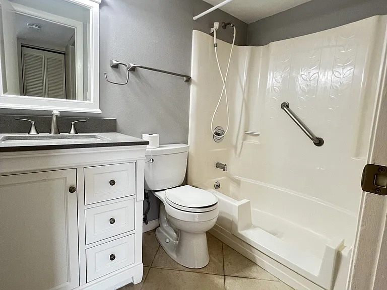 9301 Central Park Dr #102 — Photo 17