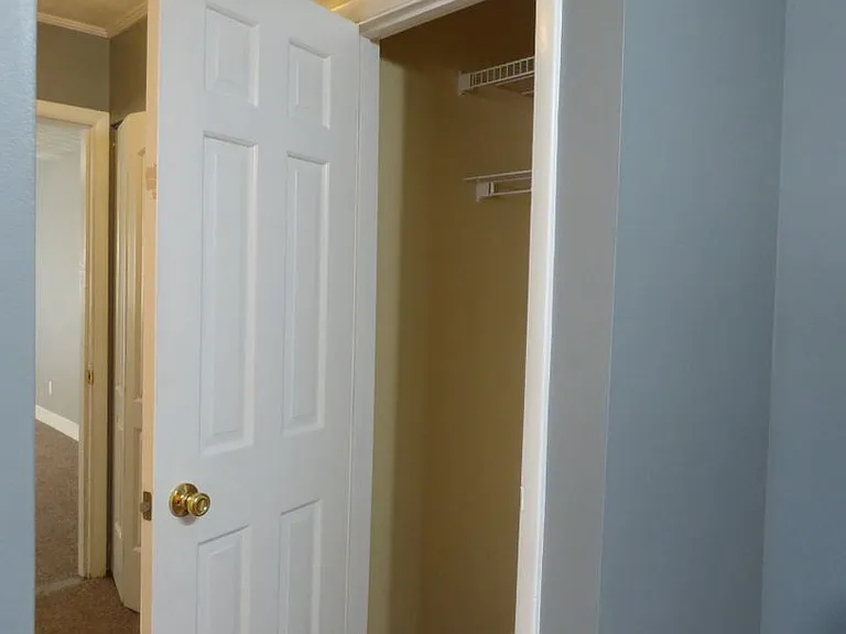 372 Redding Rd #A — Photo 13
