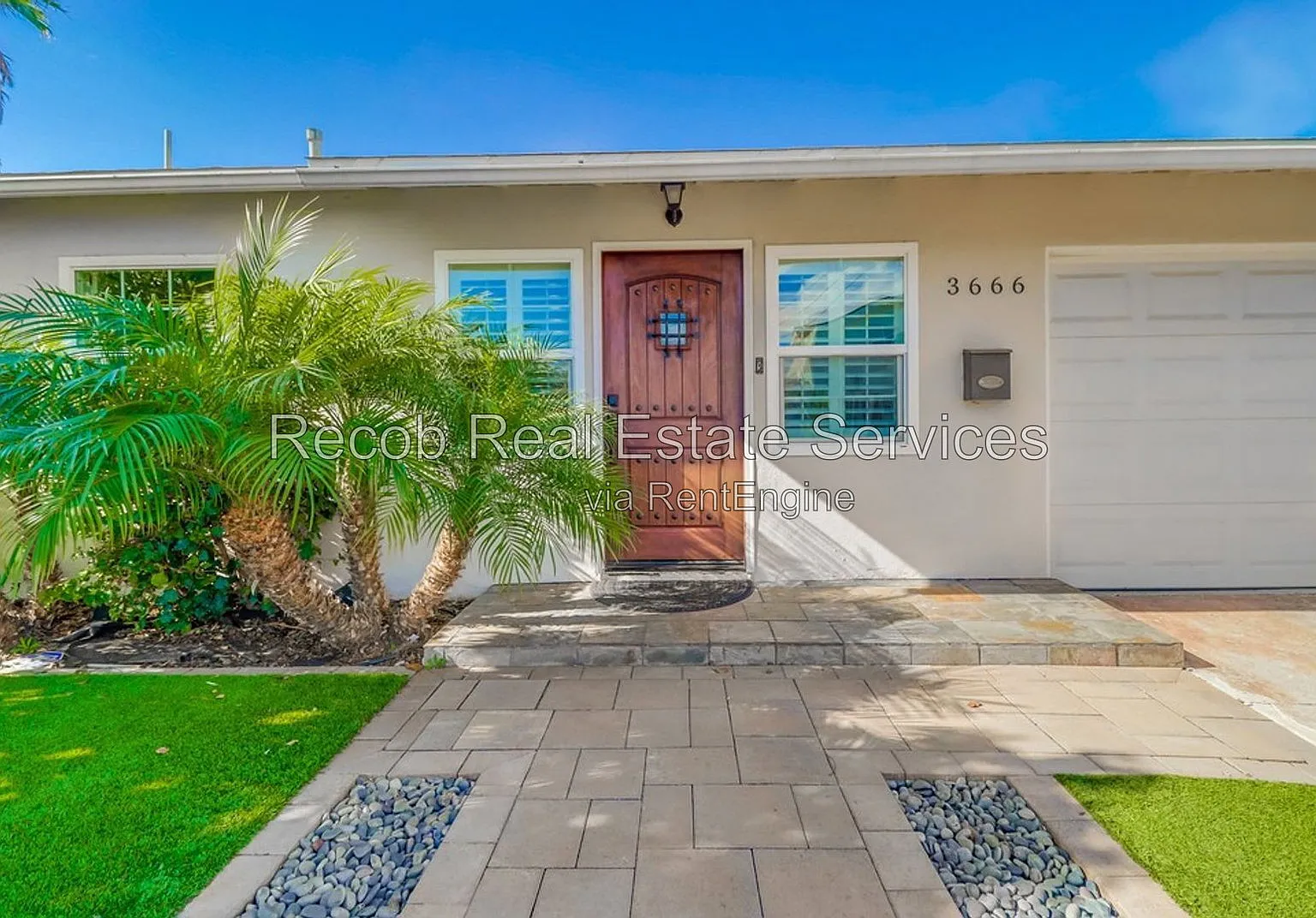 3 bed, 2.0 bath, 1480 sqft, $5,945 — Photo 4
