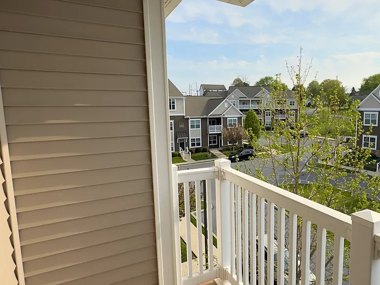 Azalea Floor Plan - Private Balcony