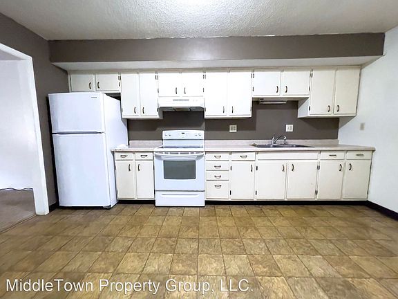 2nd image of 4705 W Garver Dr #8846778
