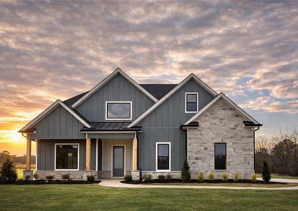 1st image of 131 Palisade Dr