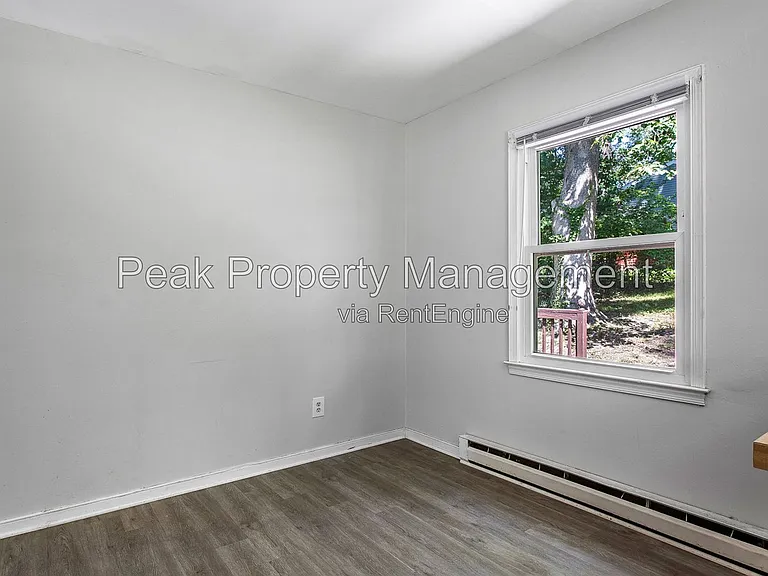 3801 Grizzard Dr — Photo 15