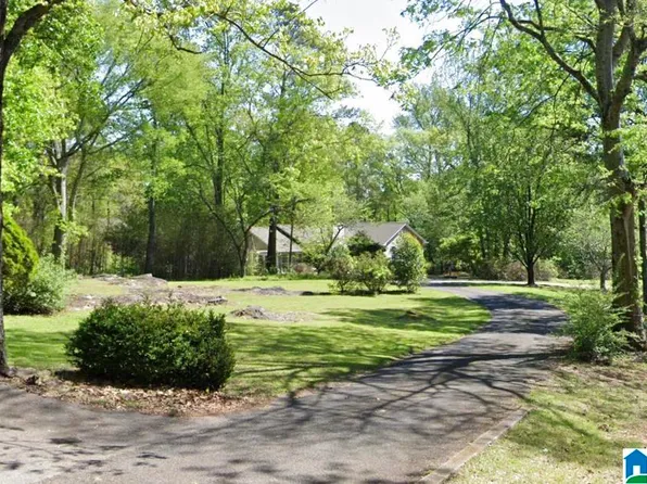 397 Cambo Ln, Birmingham, AL 35226