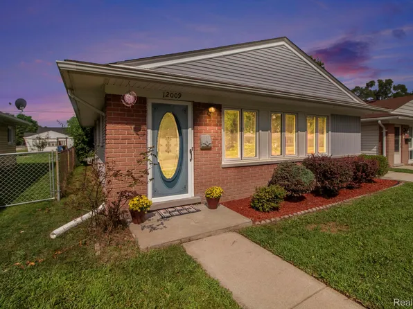 12009 Arcola St, Livonia, MI 48150