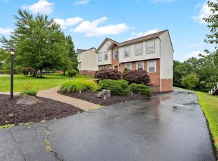 1071 Shawnee Ridge Dr, Cheswick, PA 15024
