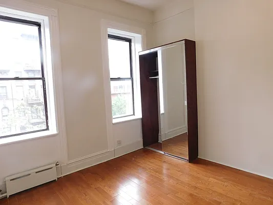 Rented by Oxford Property Group | media 8