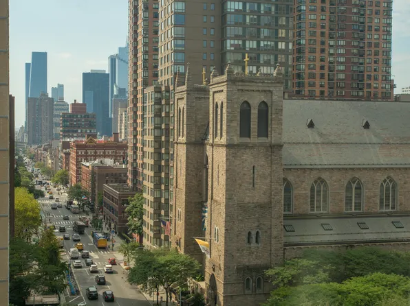 43 West 61st Street image 17 of 19