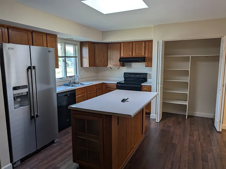 3210 Old Warson Rd #1 — Photo 8