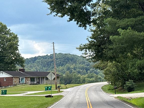 5th image of 6653 State Route 207