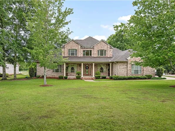 740 Plantation Dr, Abita Springs, LA 70420