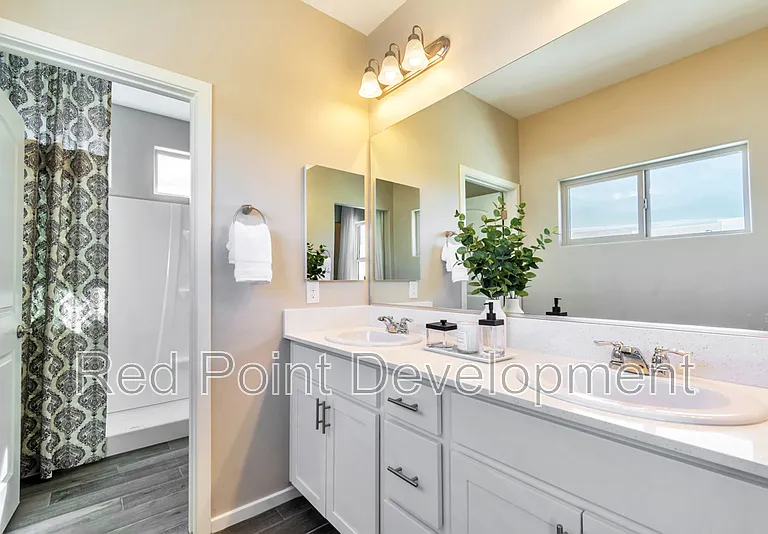 8441 N Thornydale Rd — Photo 11
