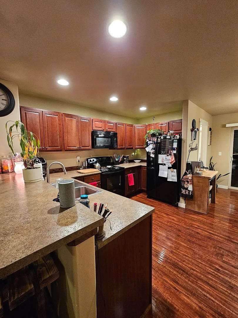Building Photo - 104 Covey Ct #B