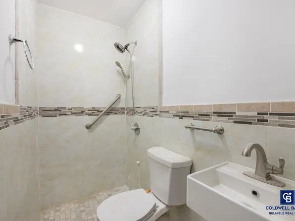 74-24 43rd Avenue image 8 of 13