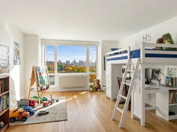 1280 Fifth Avenue image 5 of 7