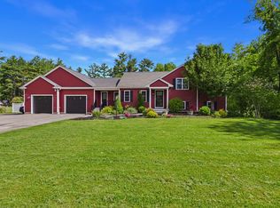 135 County St, Lakeville, MA 02347