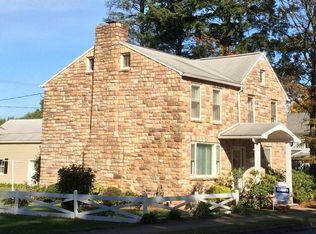 1136 Lincoln St, Milton, PA 17847