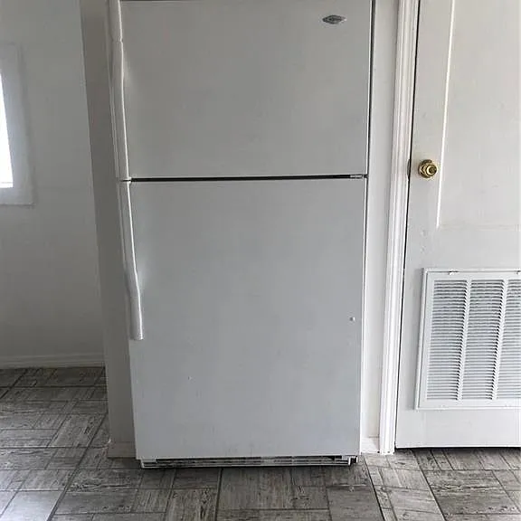 610 E Park Ave — Photo 13