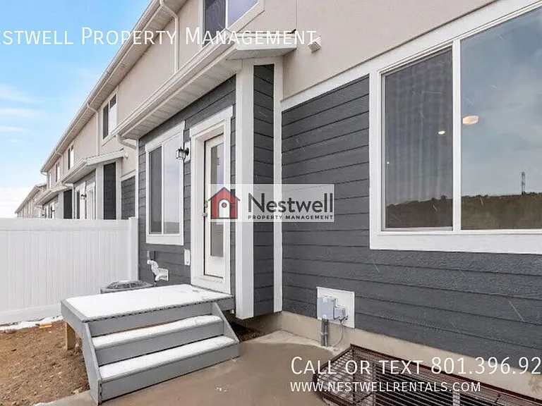 883 N Portman Way — Photo 15