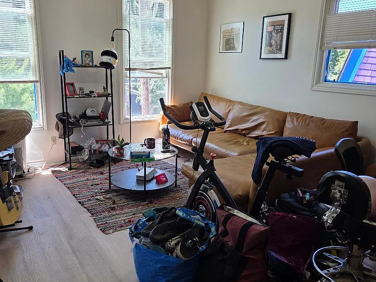 1925 SE Alder St #2 — Photo 5