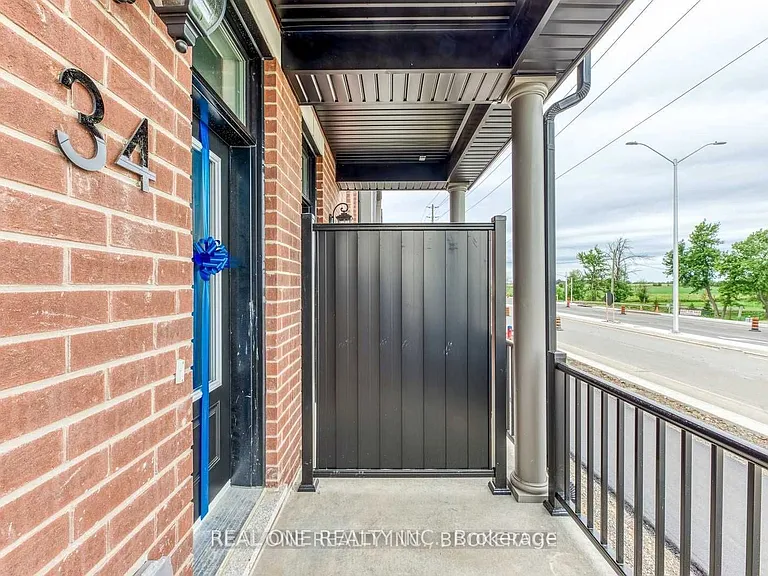 980 Logan Dr #34 — Photo 3