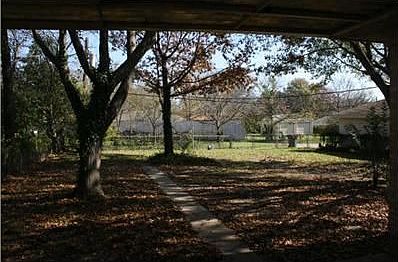 5th image of 1830 Oldfield Dr
