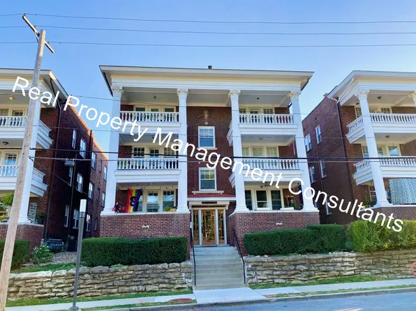 305 E 43rd St APT 2W, Kansas City, MO 64111