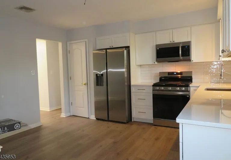25 Storms Ave #B — Photo 11